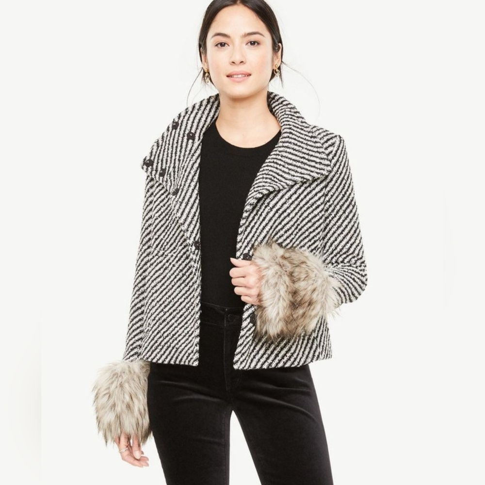 Ann Taylor Striped Tweed Jacket Coat Faux Fur Cuffs Black and White